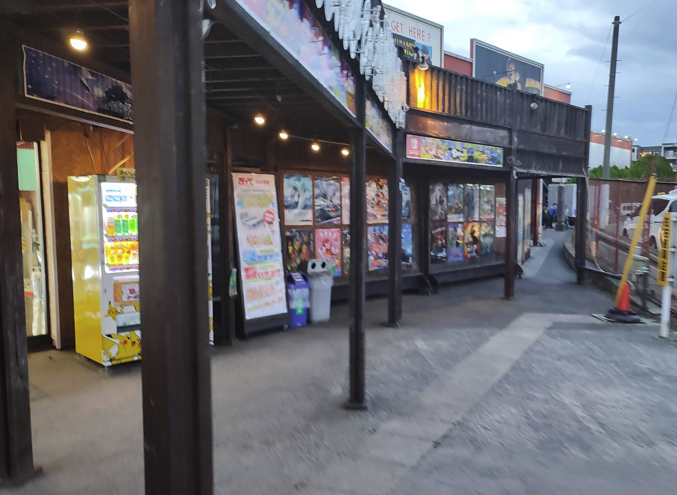 万代 仙台泉店