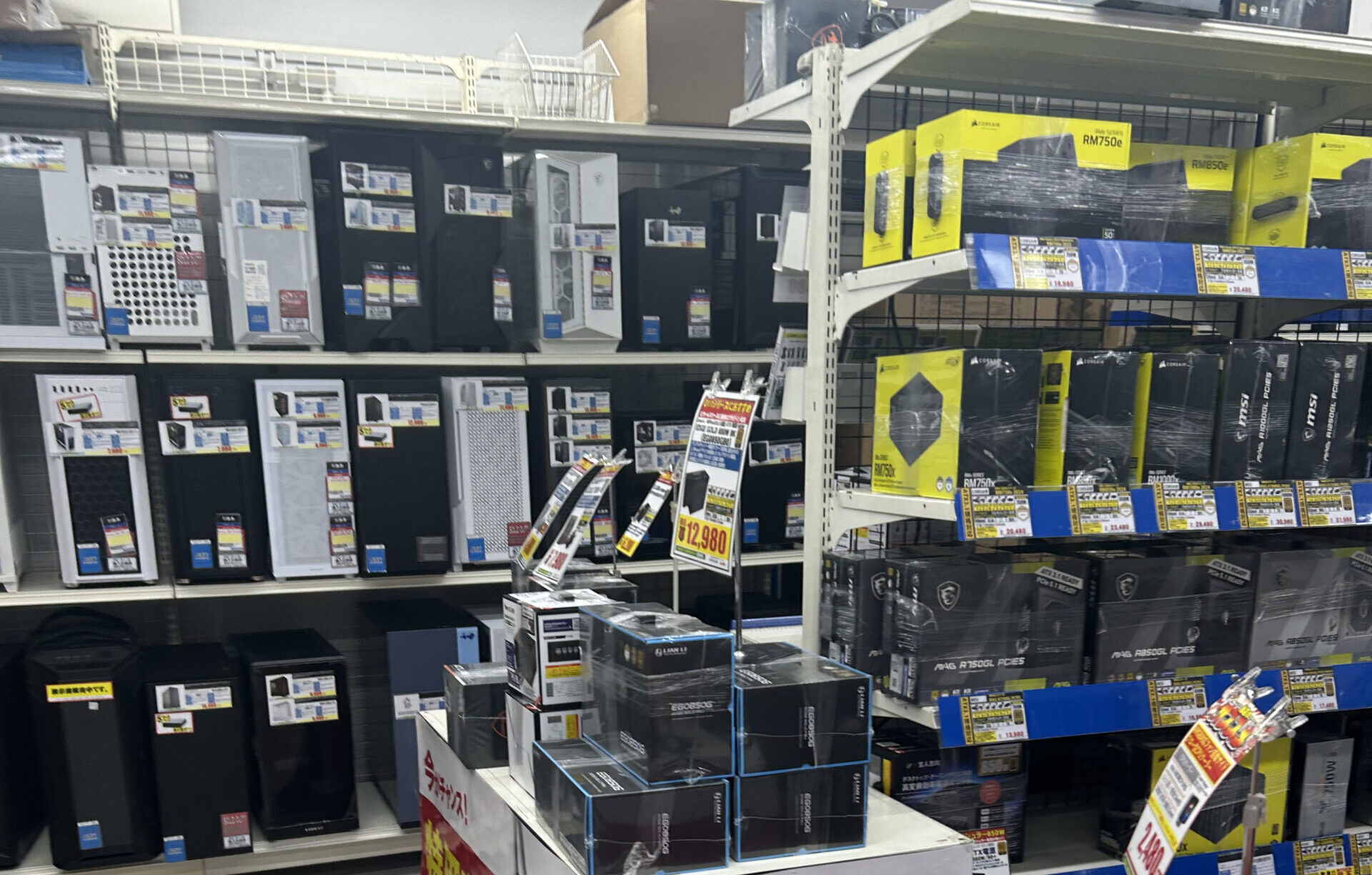 パソコン工房秋葉原パーツ館 内観