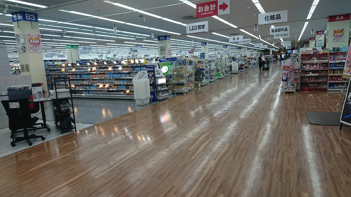 ヤマダ電機 Tecc LIFE SELECT 盛岡本店