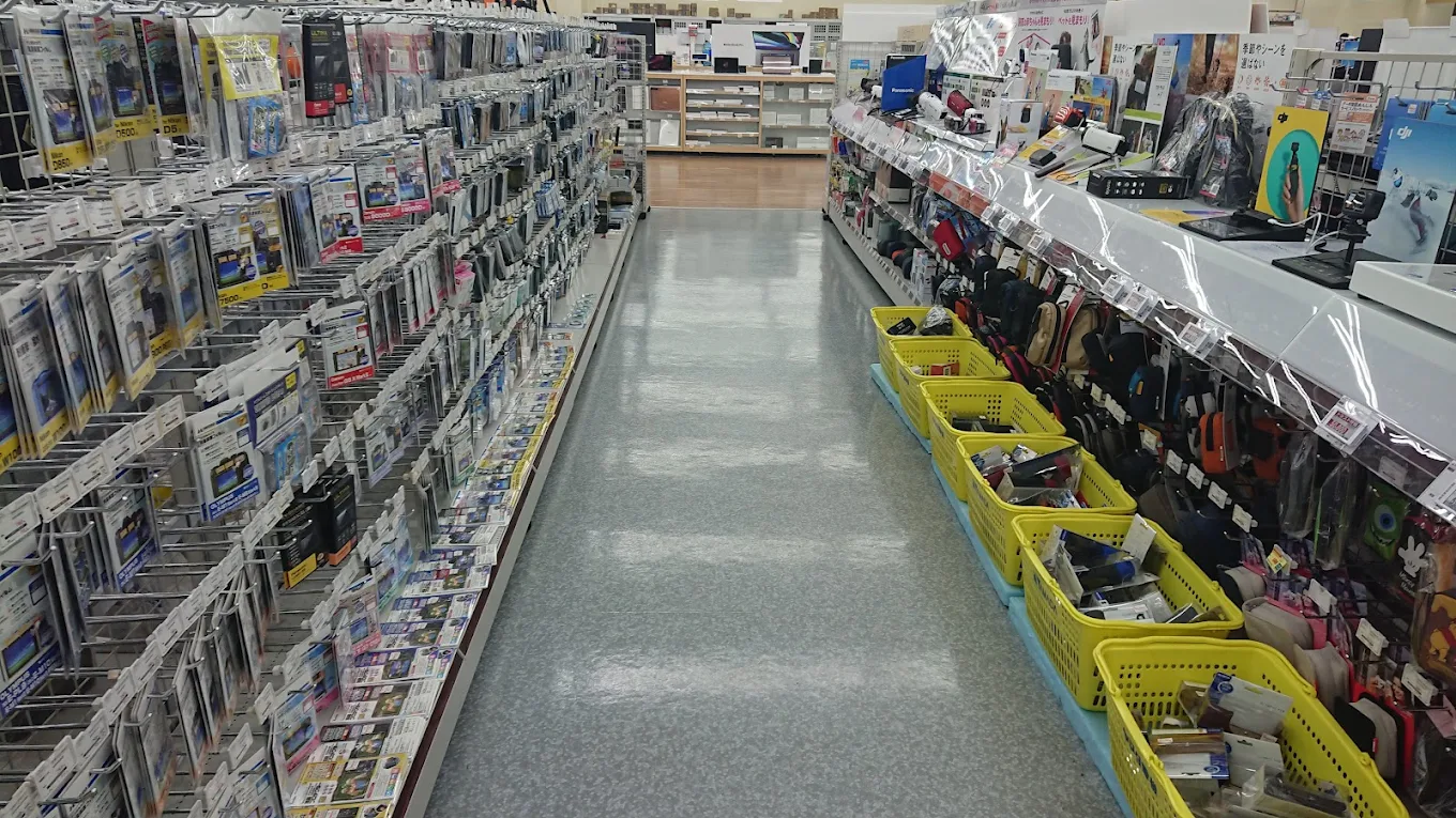 ヤマダ電機 Tecc LIFE SELECT 盛岡本店