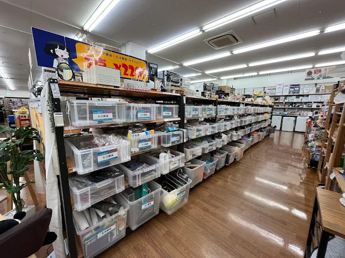 ブックオフ 新潟南万代店