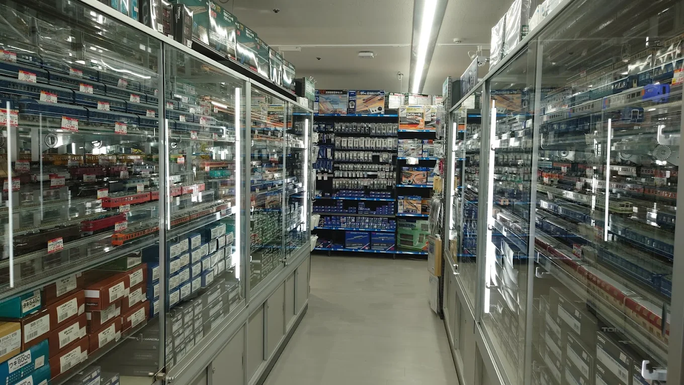 ジョーシン 三宮1ばん館