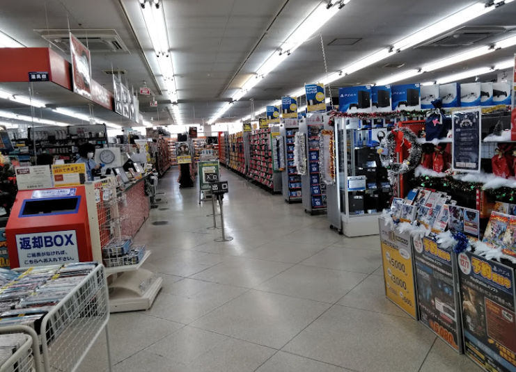 ゲオ 郡山うねめ通り店