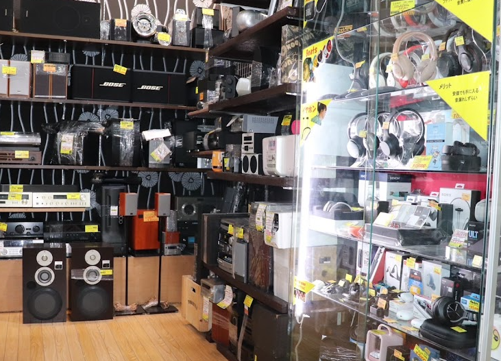 萬屋 八戸城下店