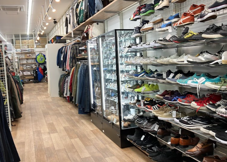 セカンドストリート イオンタウン各務原鵜沼店