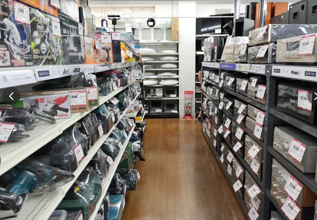 ハードオフ三鷹深大寺店