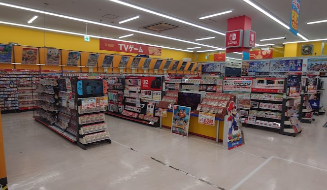 ジョーシン川西店