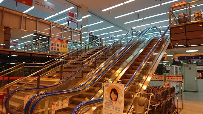 ヤマダデンキ テックランド新居浜店